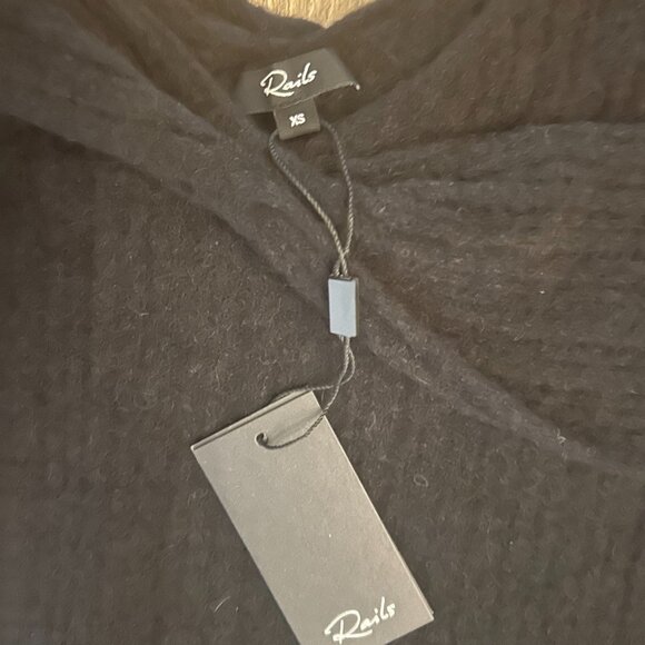 Rails Womens Black Off the Shoulder Florence Sweater Size XS NWT! - Picture 2 of 6